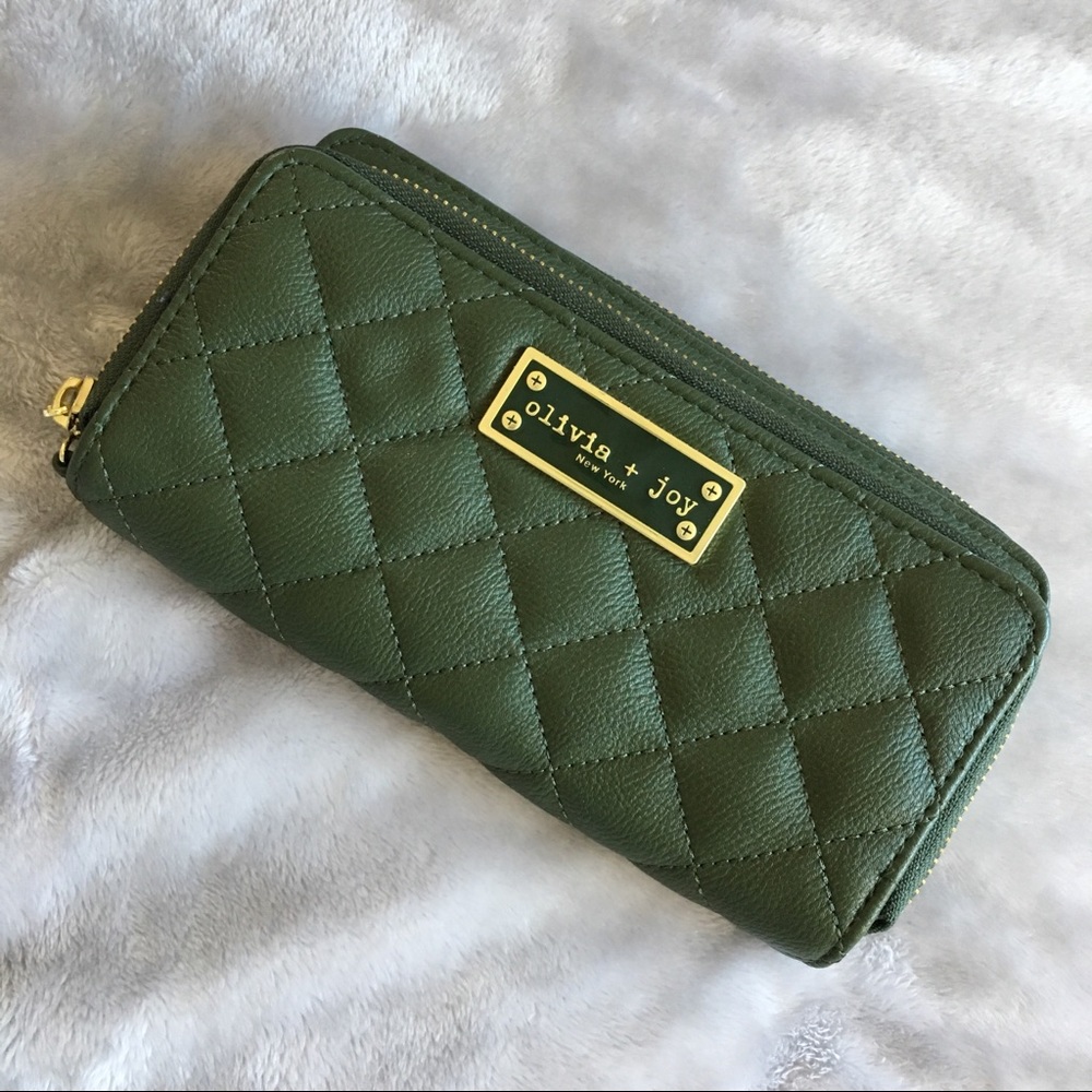 BNWOT Olive green Olivia and joy New York wallet